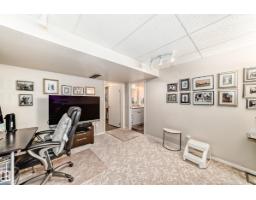 7930 111 St Nw, Edmonton, AB T6G2R2 Photo 46