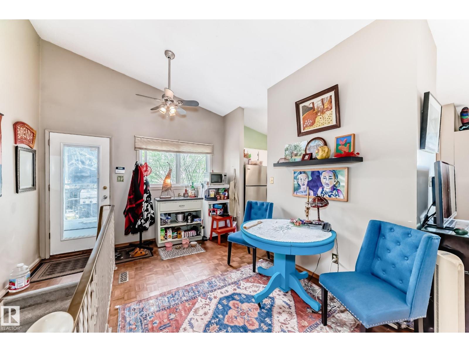 1283 MILLBOURNE RD E NW - 18