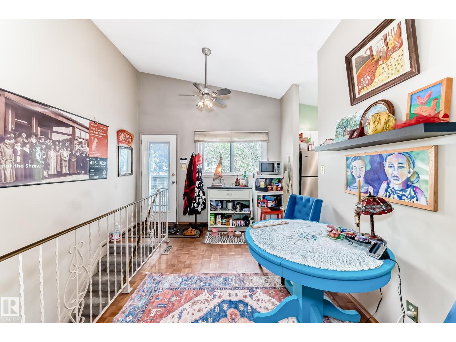 1283 MILLBOURNE RD E NW - 19