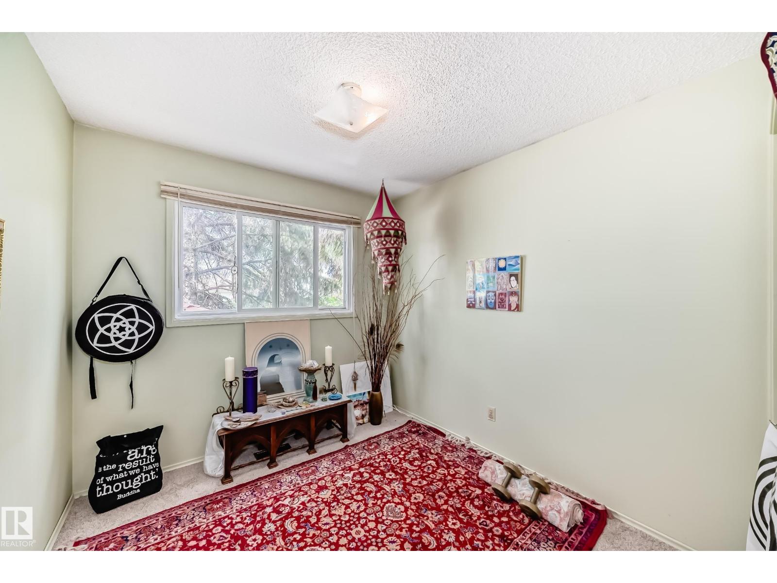 1283 MILLBOURNE RD E NW - 27