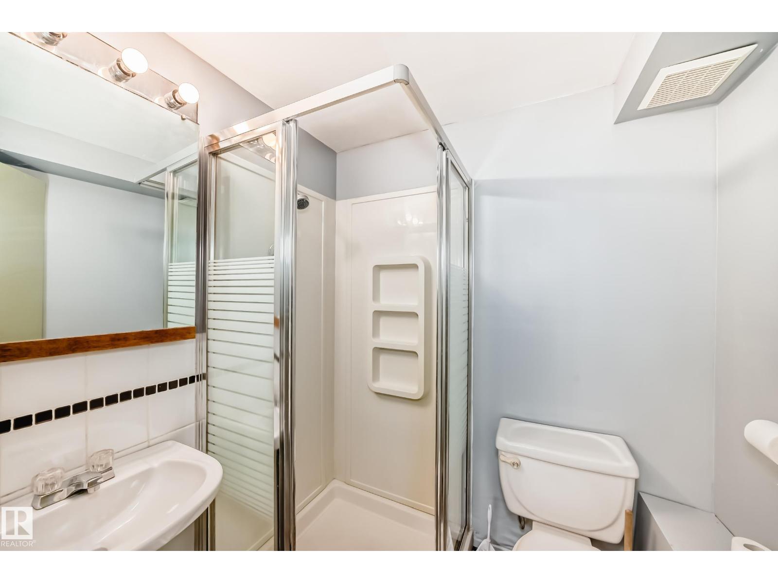 1283 MILLBOURNE RD E NW - 41