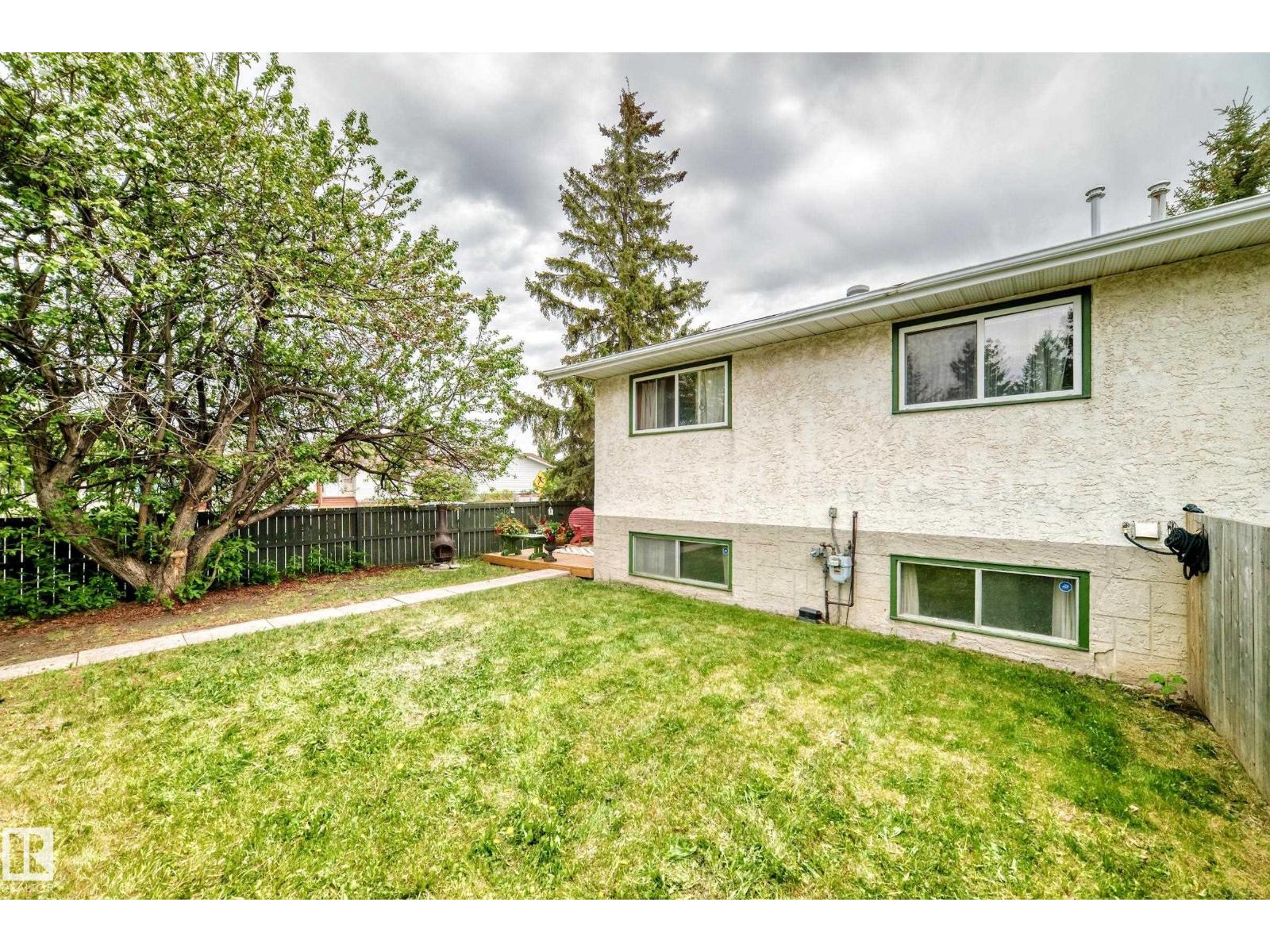 1283 MILLBOURNE RD E NW - 53