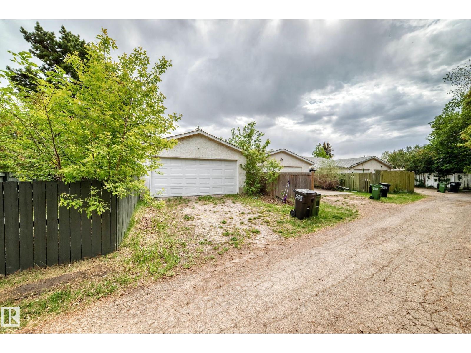 1283 MILLBOURNE RD E NW - 56