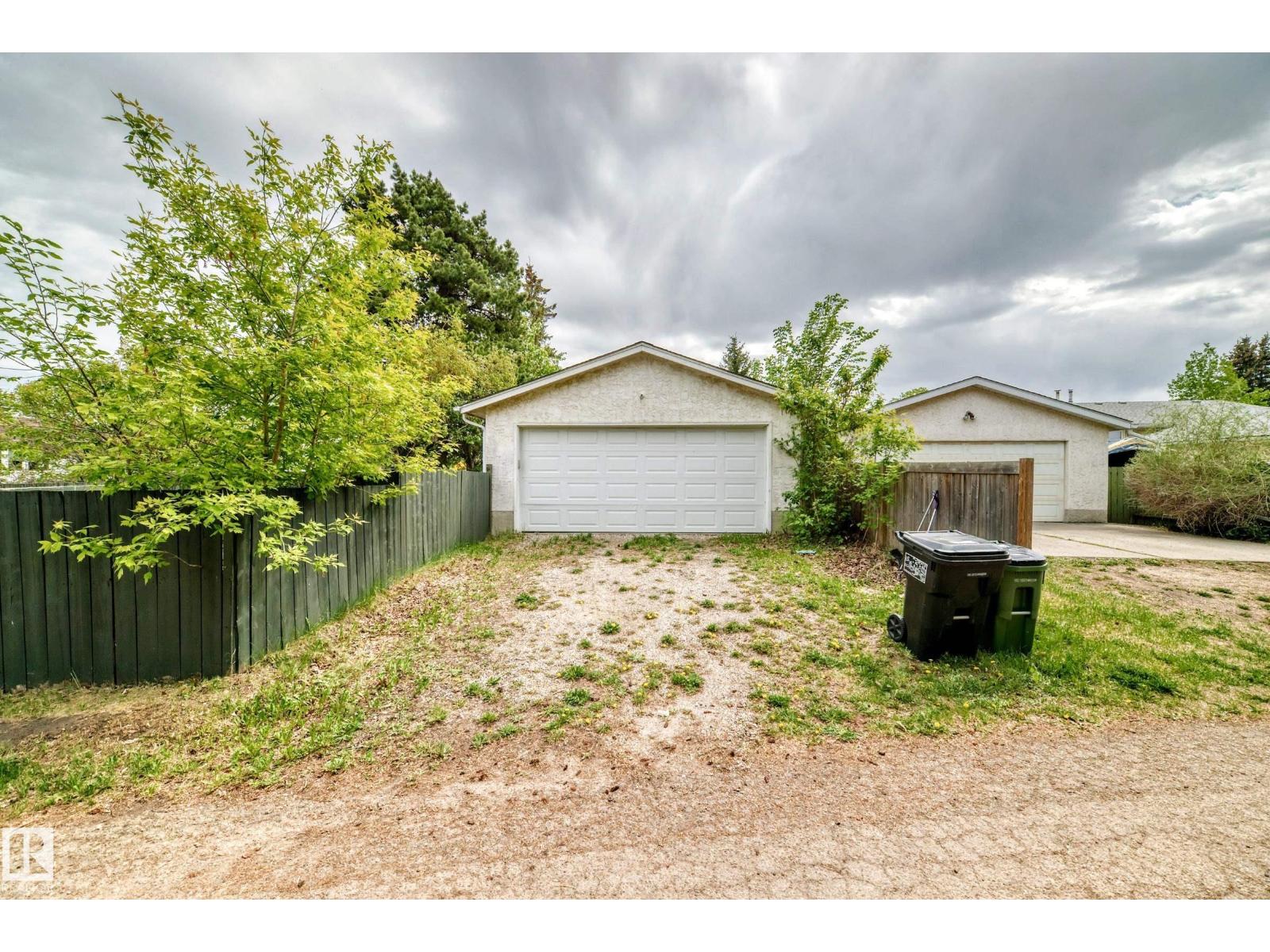 1283 MILLBOURNE RD E NW - 57