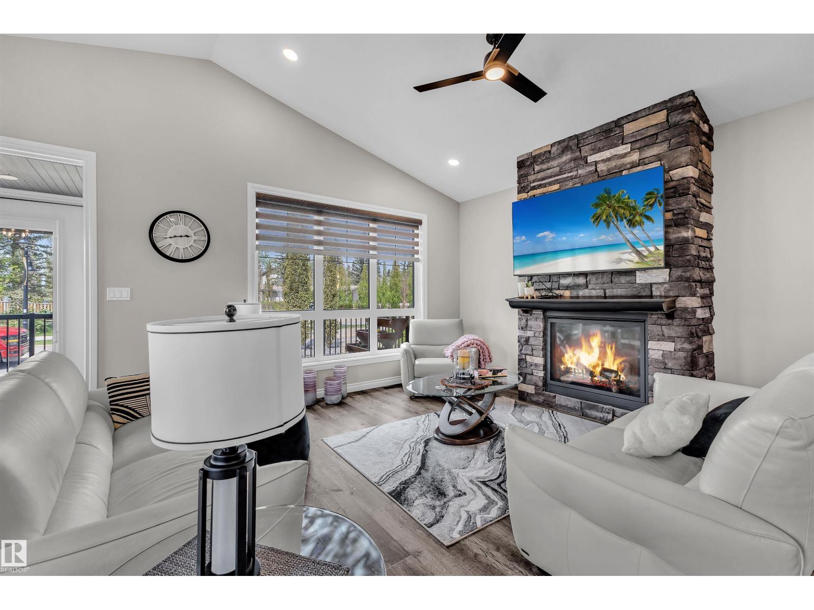 5052 Lakeshore DR - 30