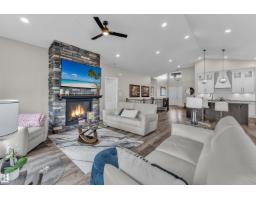 5052 Lakeshore Dr, Sylvan Lake, AB T4S2L7 Photo 32