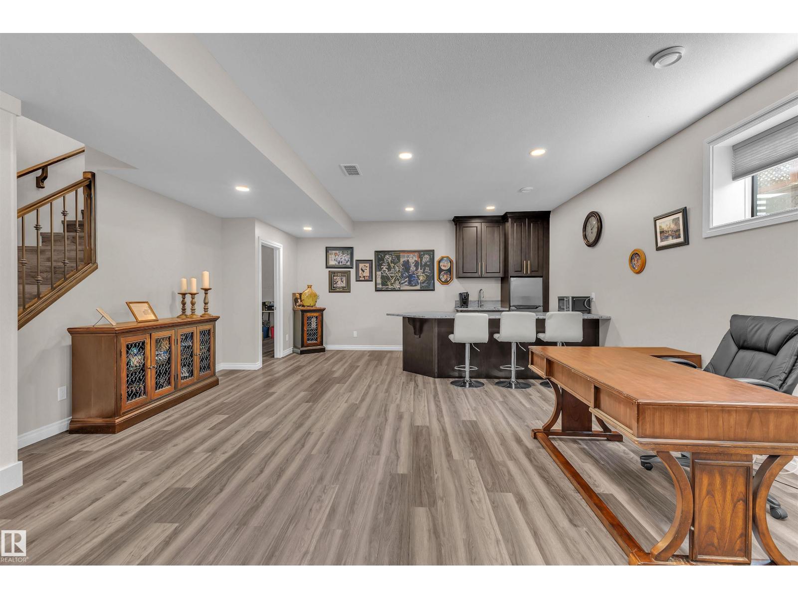 5052 Lakeshore DR — photo 49