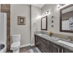5052 Lakeshore Dr, Sylvan Lake, AB T4S2L7 Photo 43