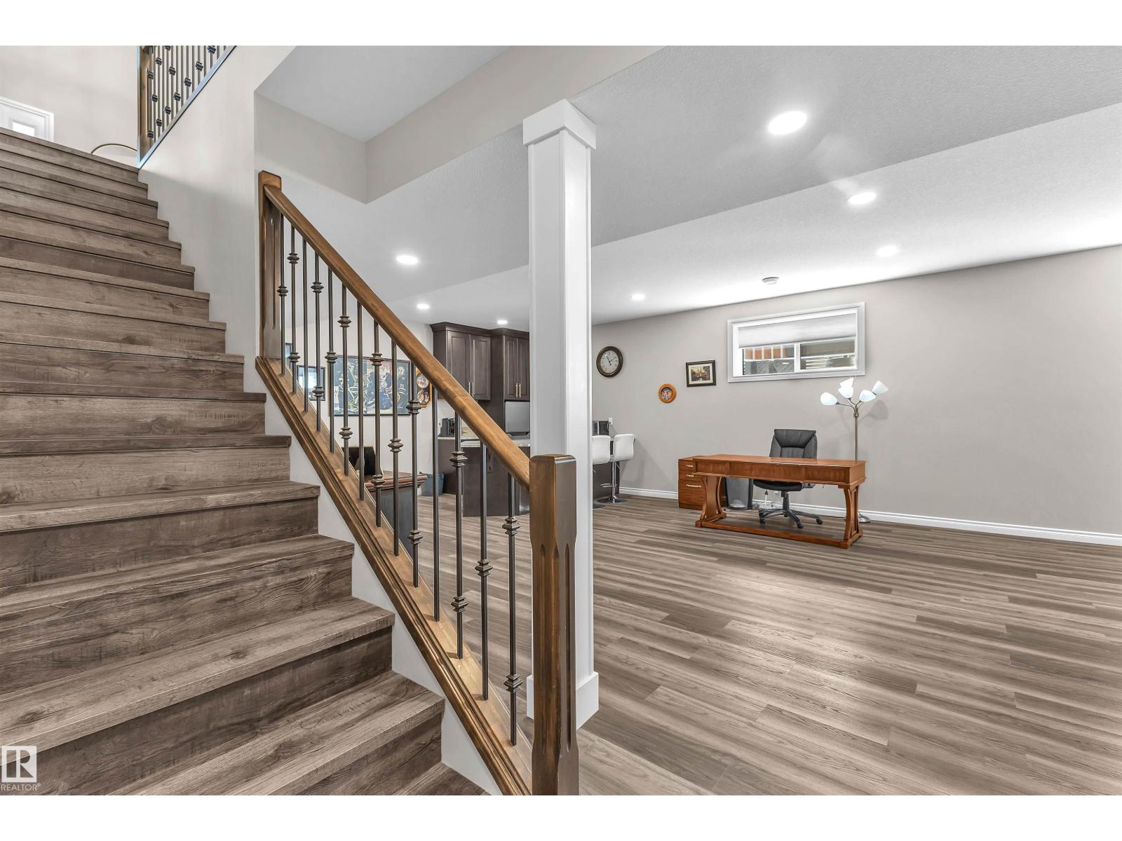 5052 Lakeshore DR - 45
