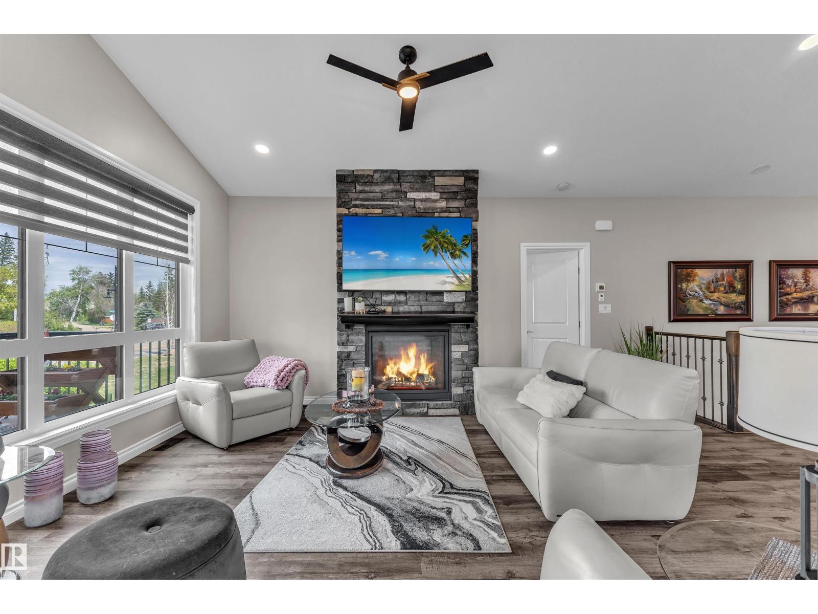 5052 Lakeshore DR - 31
