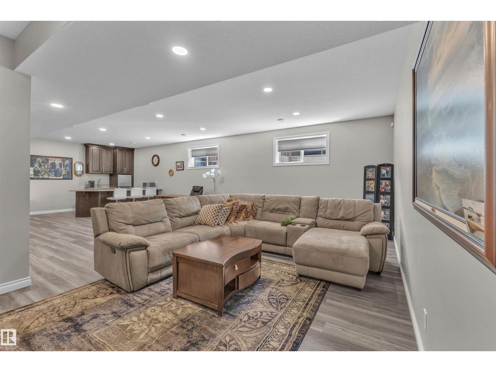 5052 Lakeshore DR - 48