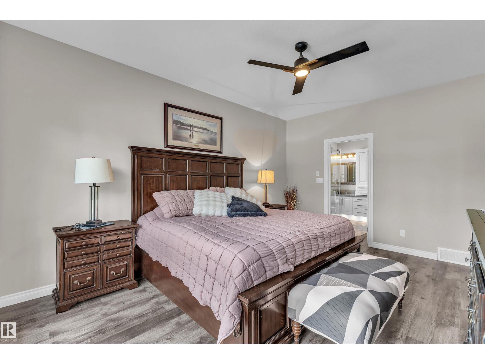 5052 Lakeshore DR - 38