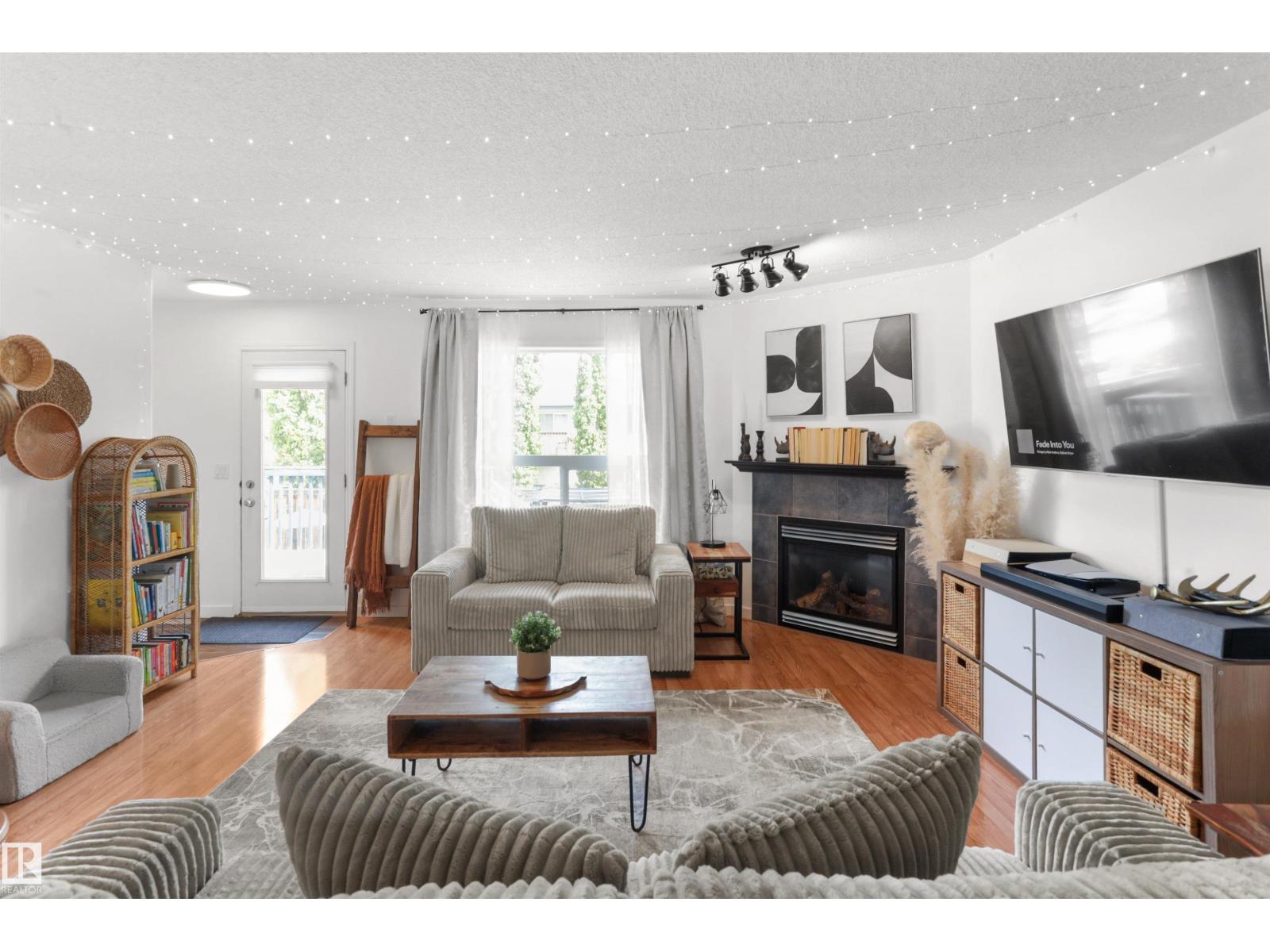 679 KANANASKIS DR