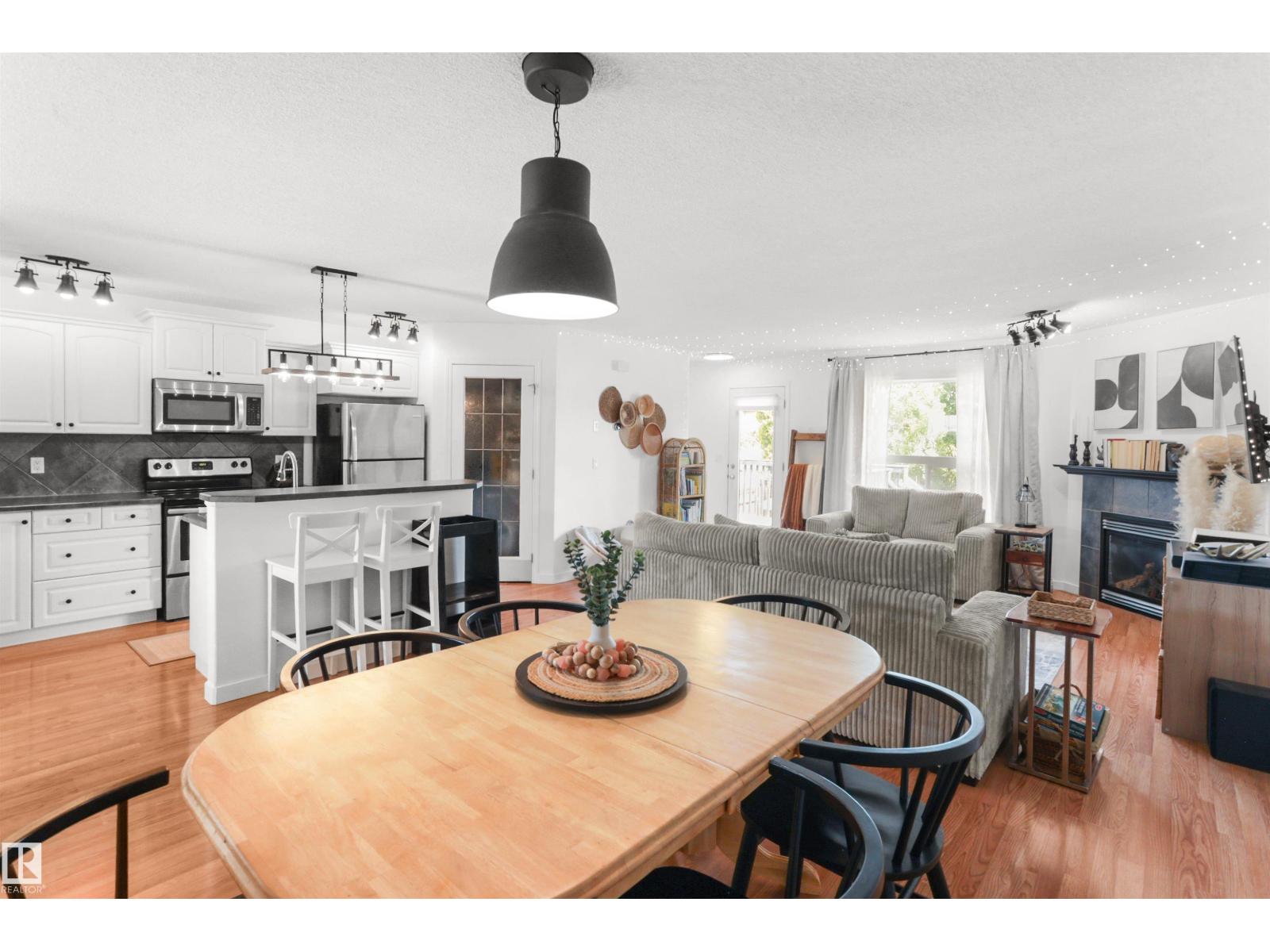 679 KANANASKIS DR — photo 19