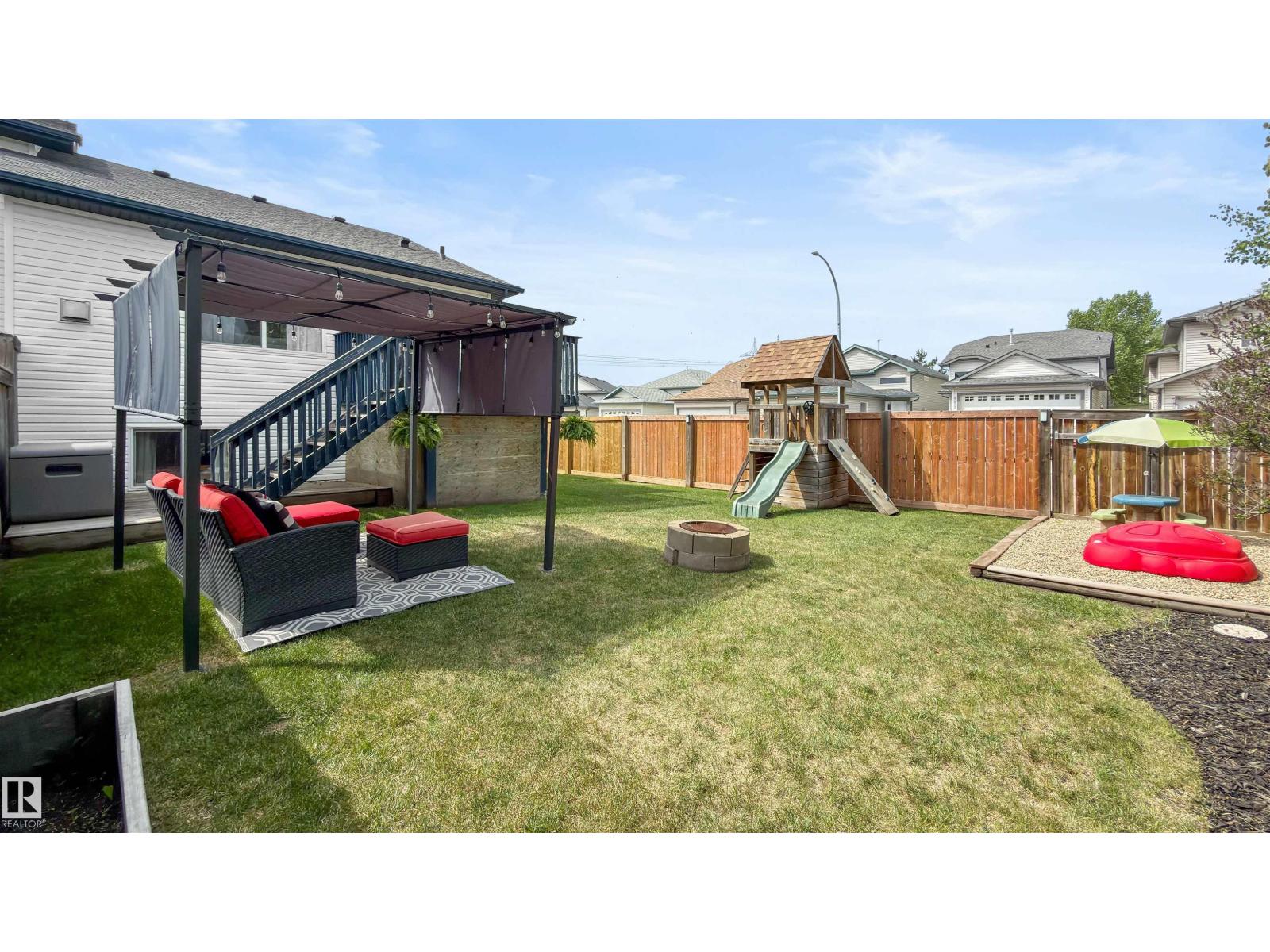 679 KANANASKIS DR — photo 39