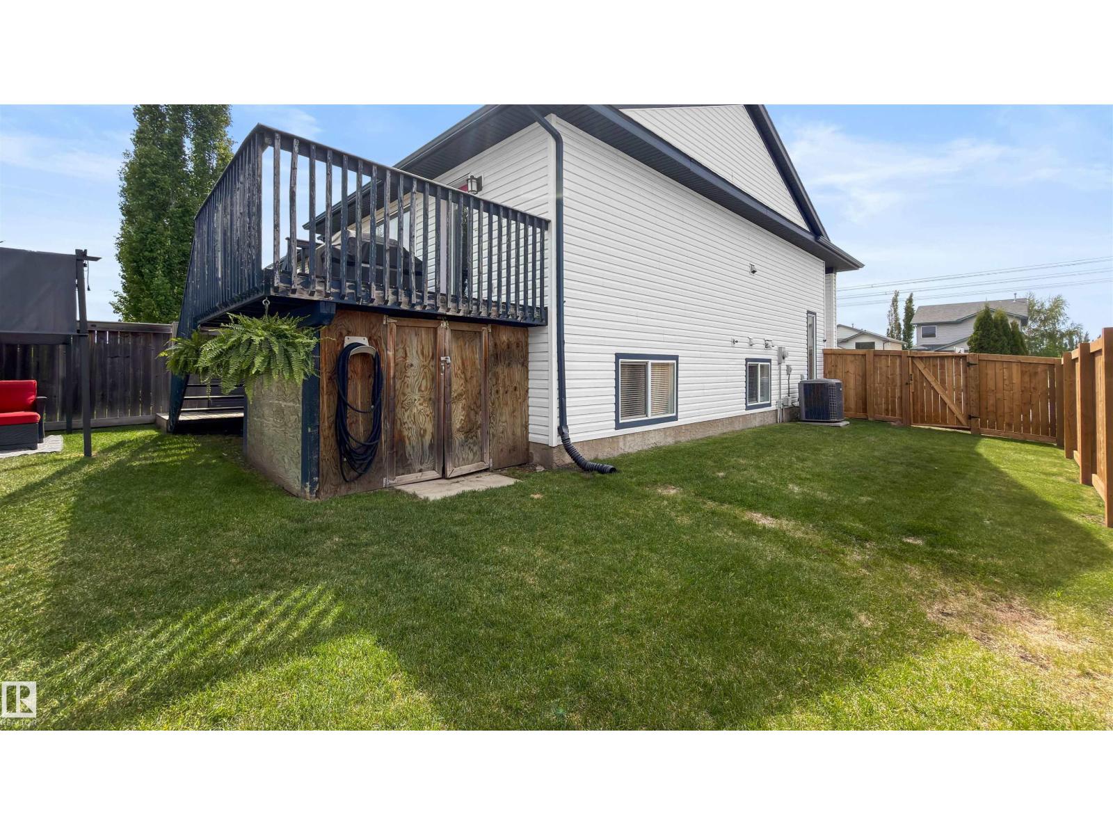 679 KANANASKIS DR — photo 42