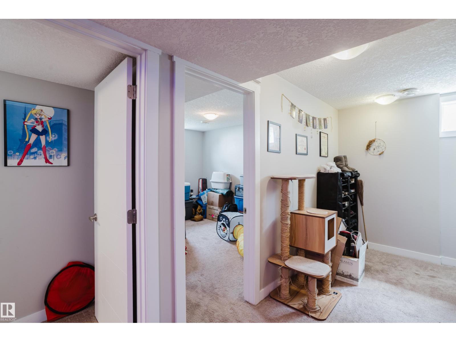 11916 152A AV NW - 36