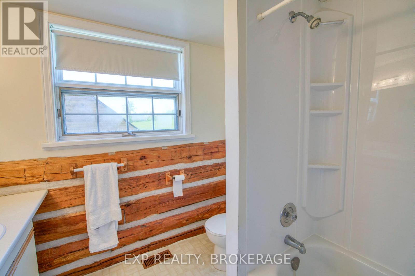 2740 BOLINGBROKE ROAD - 25