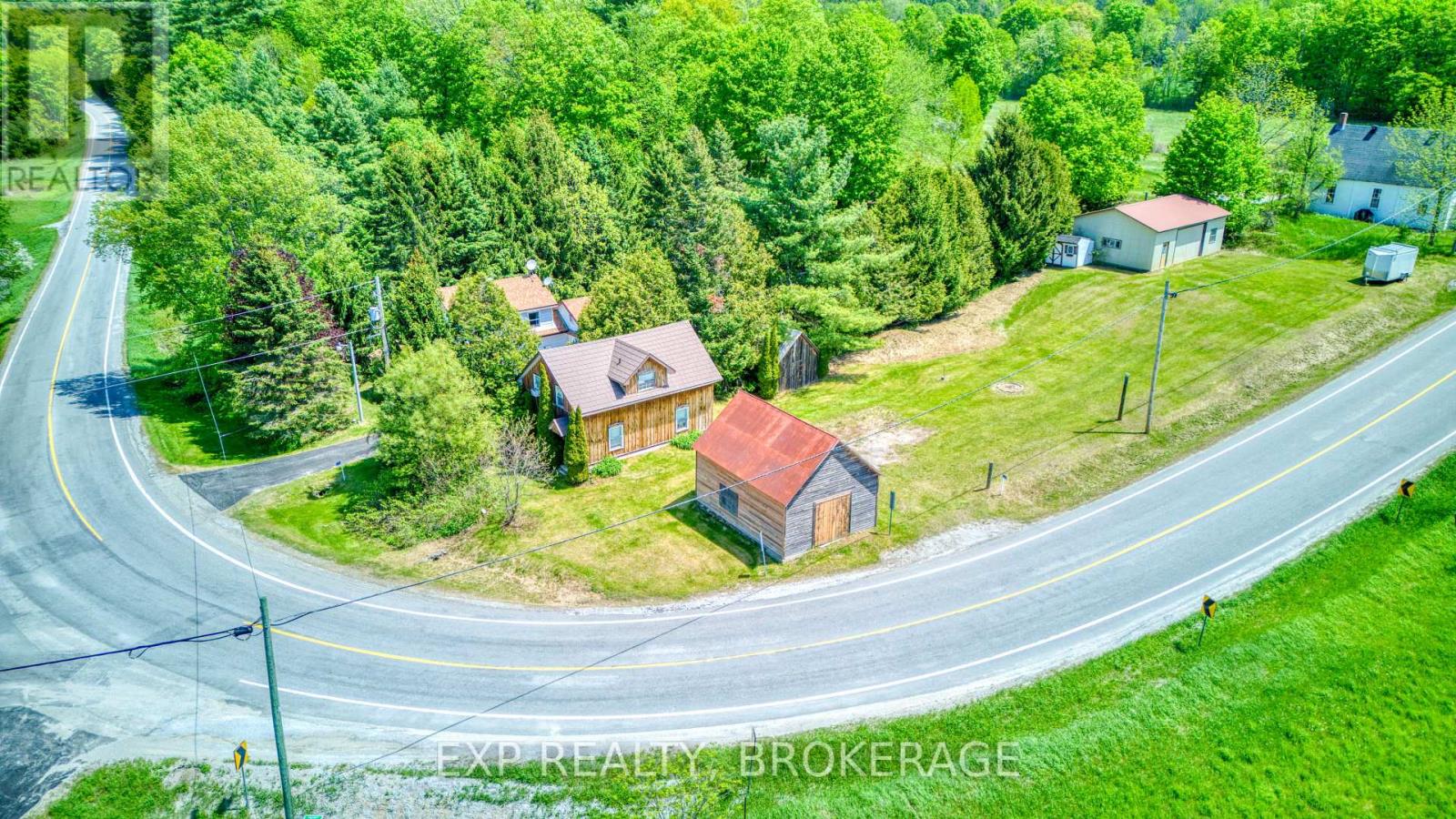 2740 BOLINGBROKE ROAD - 28