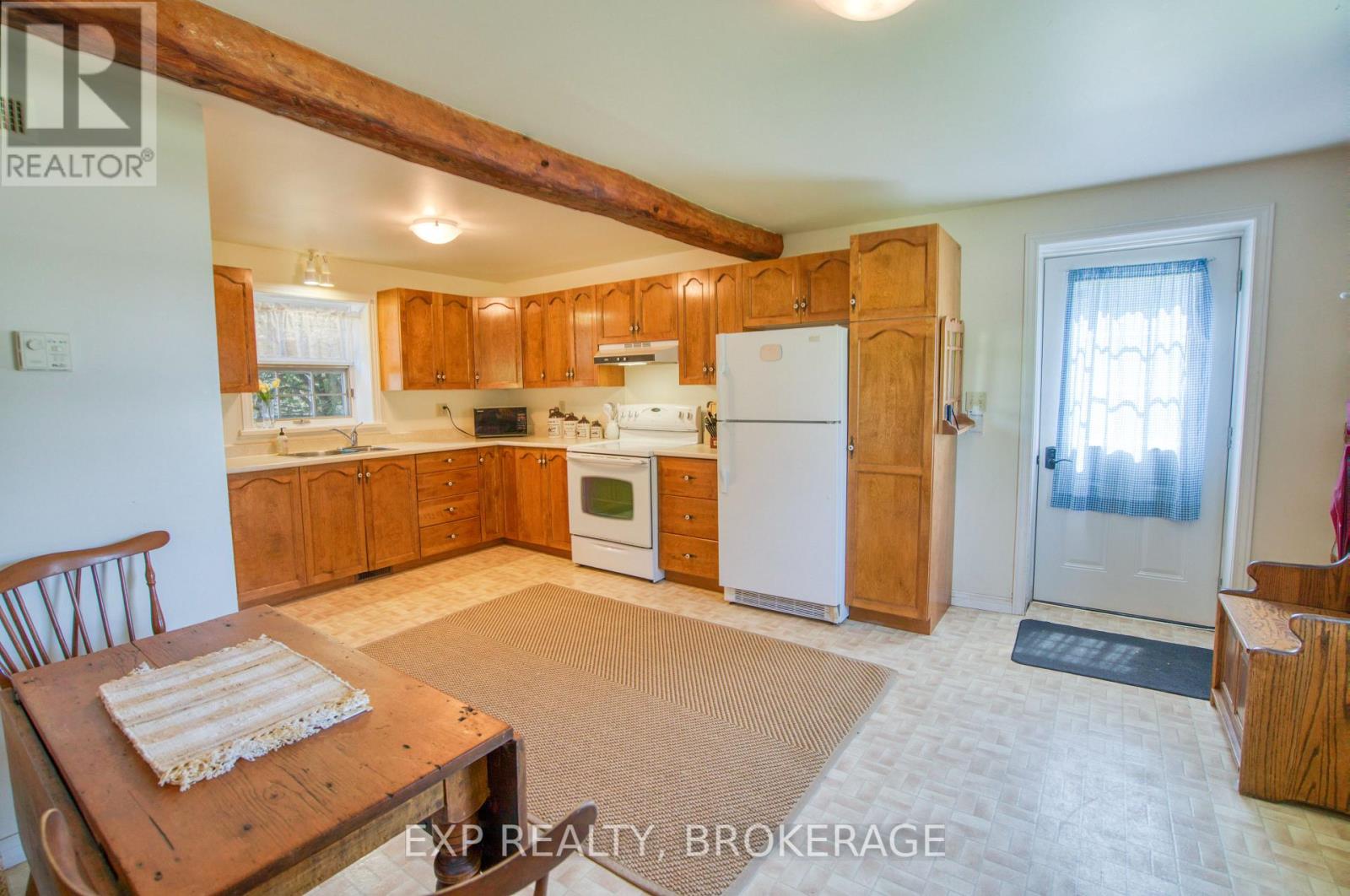 2740 BOLINGBROKE ROAD - 7