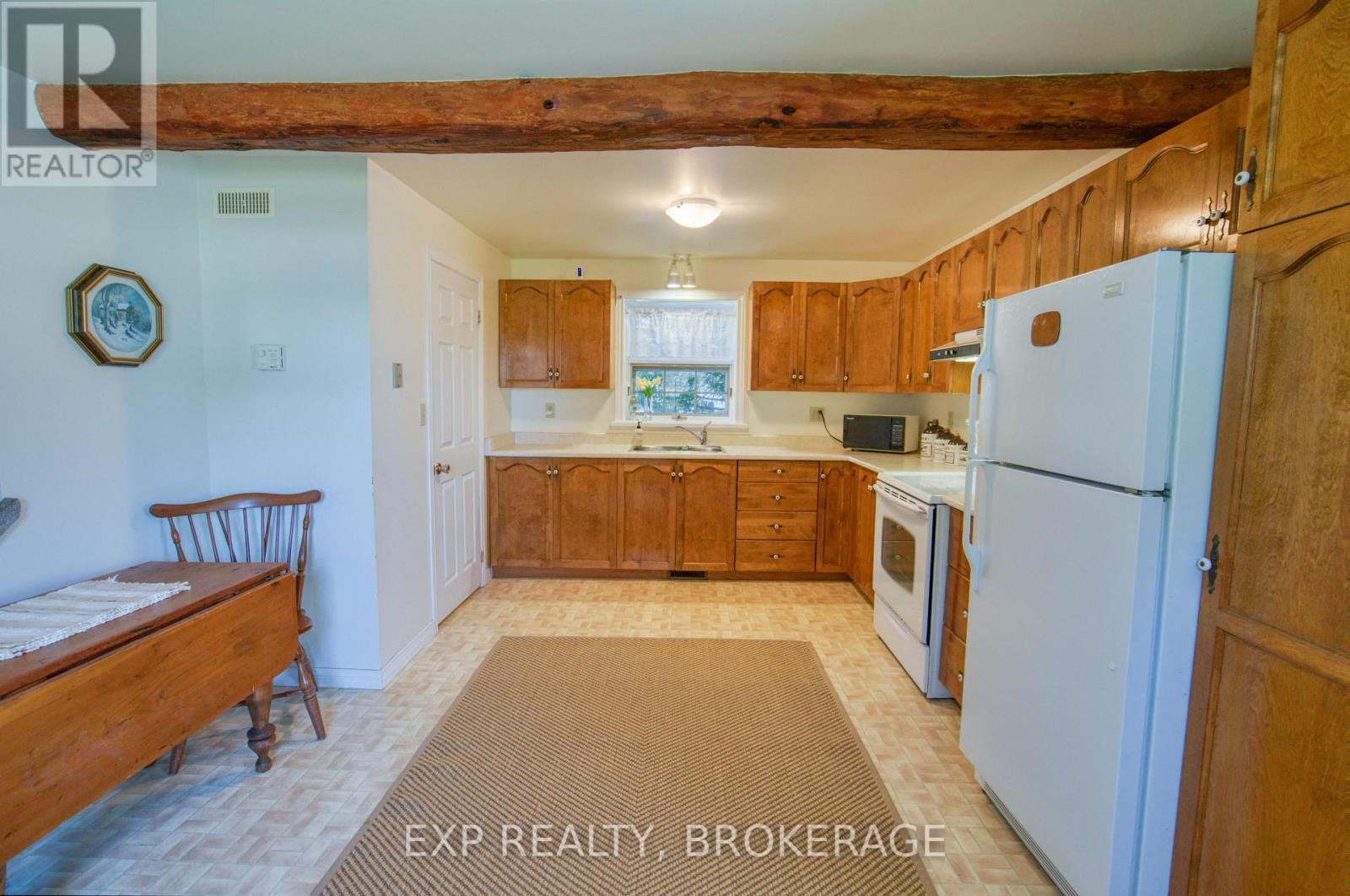 2740 BOLINGBROKE ROAD - 8