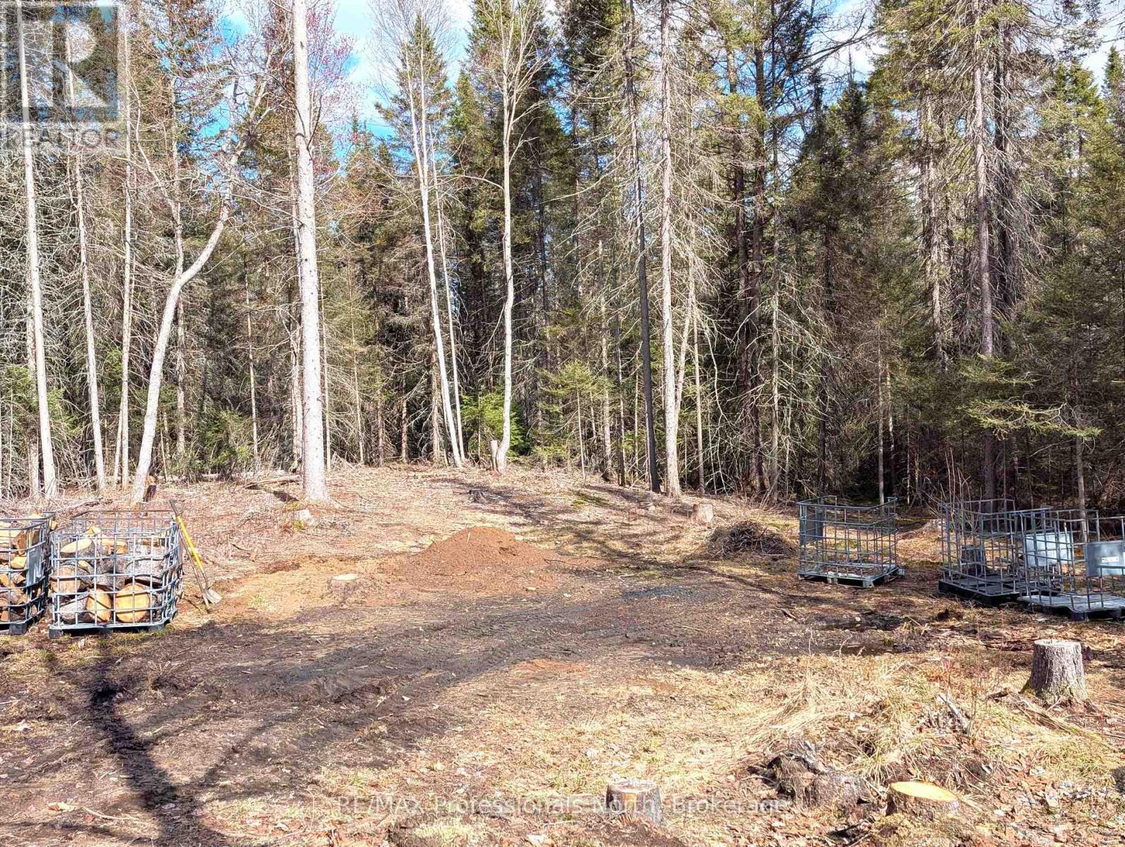 3785A EAGLE LAKE ROAD - 42