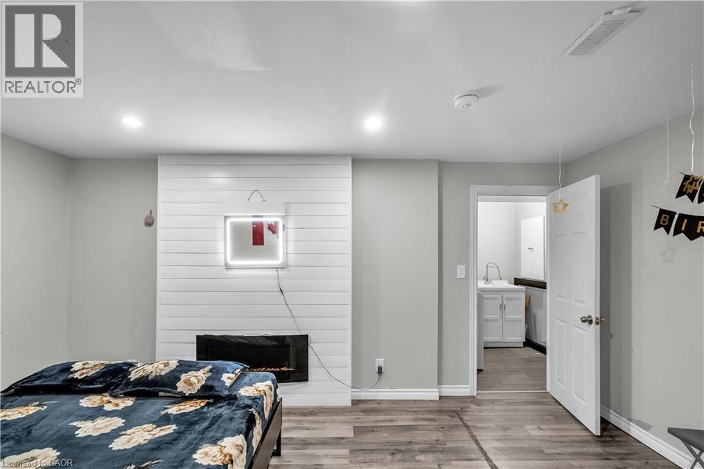1630 BENJAMIN Drive - 38