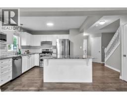 Kitchen - 1630 Benjamin Drive, London, ON N5V5K1 Photo 9