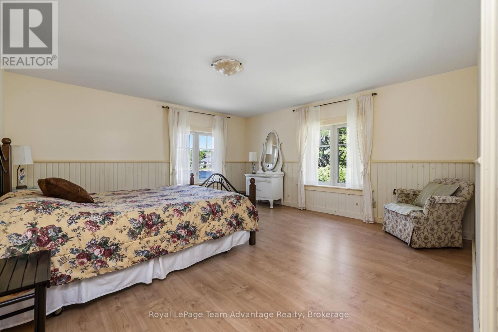 121 RATTLEBEAR DRIVE - 19