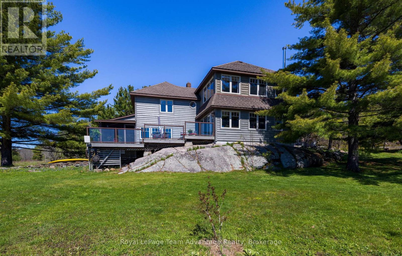 121 RATTLEBEAR DRIVE - 32