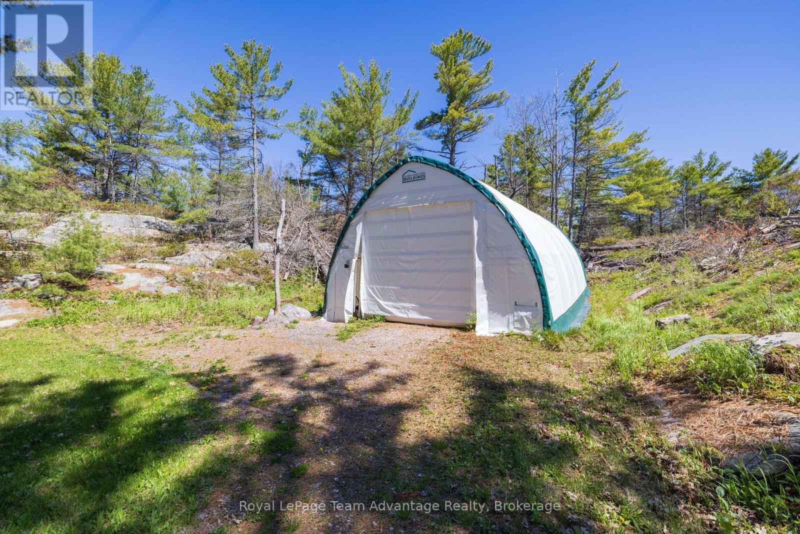 121 RATTLEBEAR DRIVE - 34
