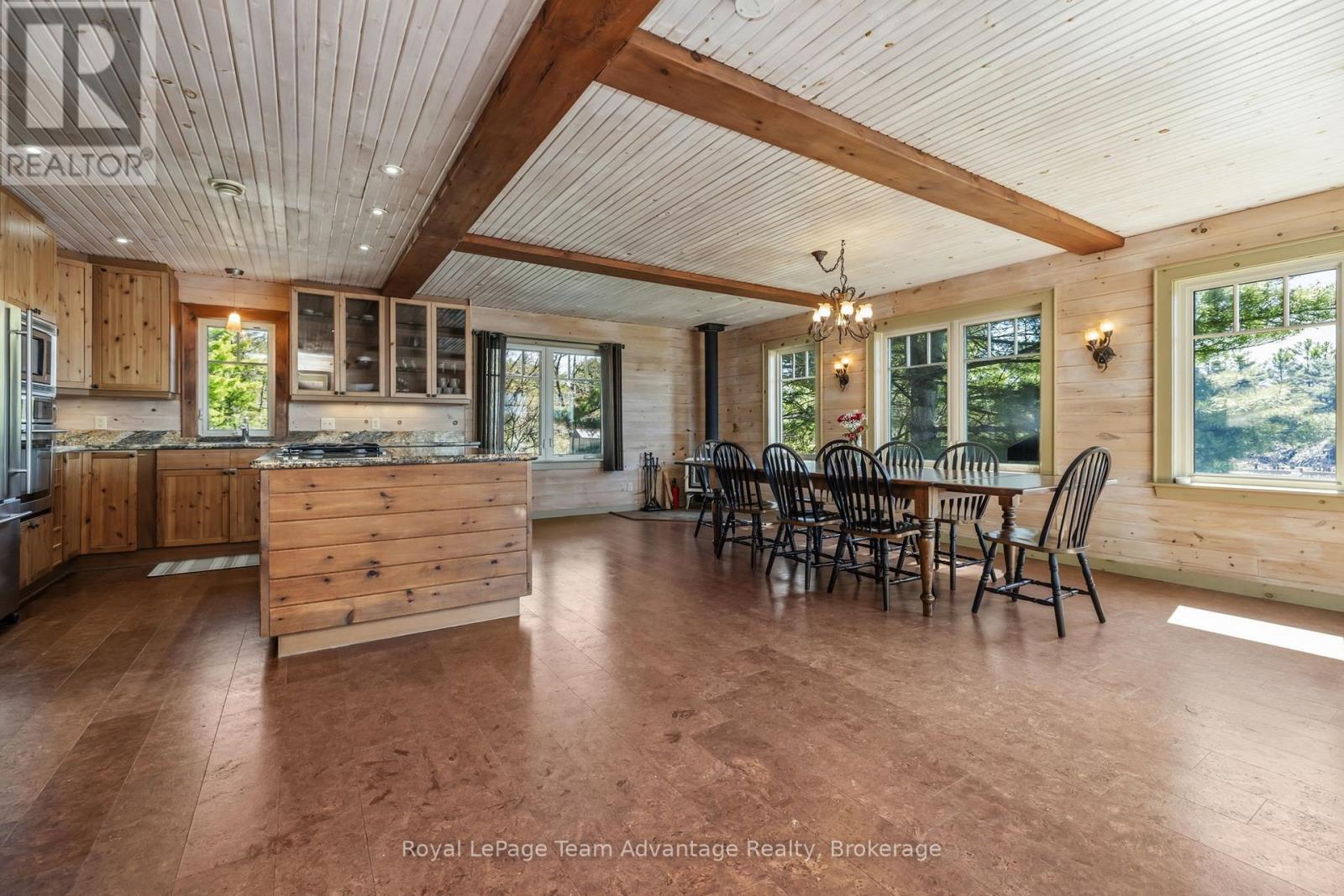 121 RATTLEBEAR DRIVE, The Archipelago (Archipelago North) — photo 9