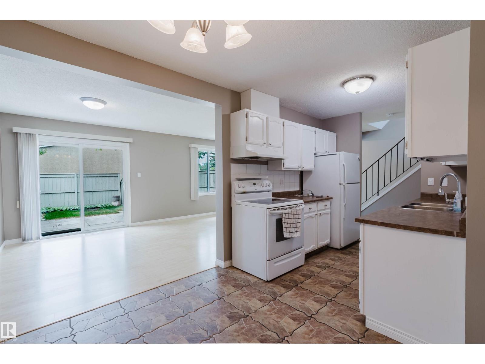134 CALLINGWOOD PL NW NW - 11
