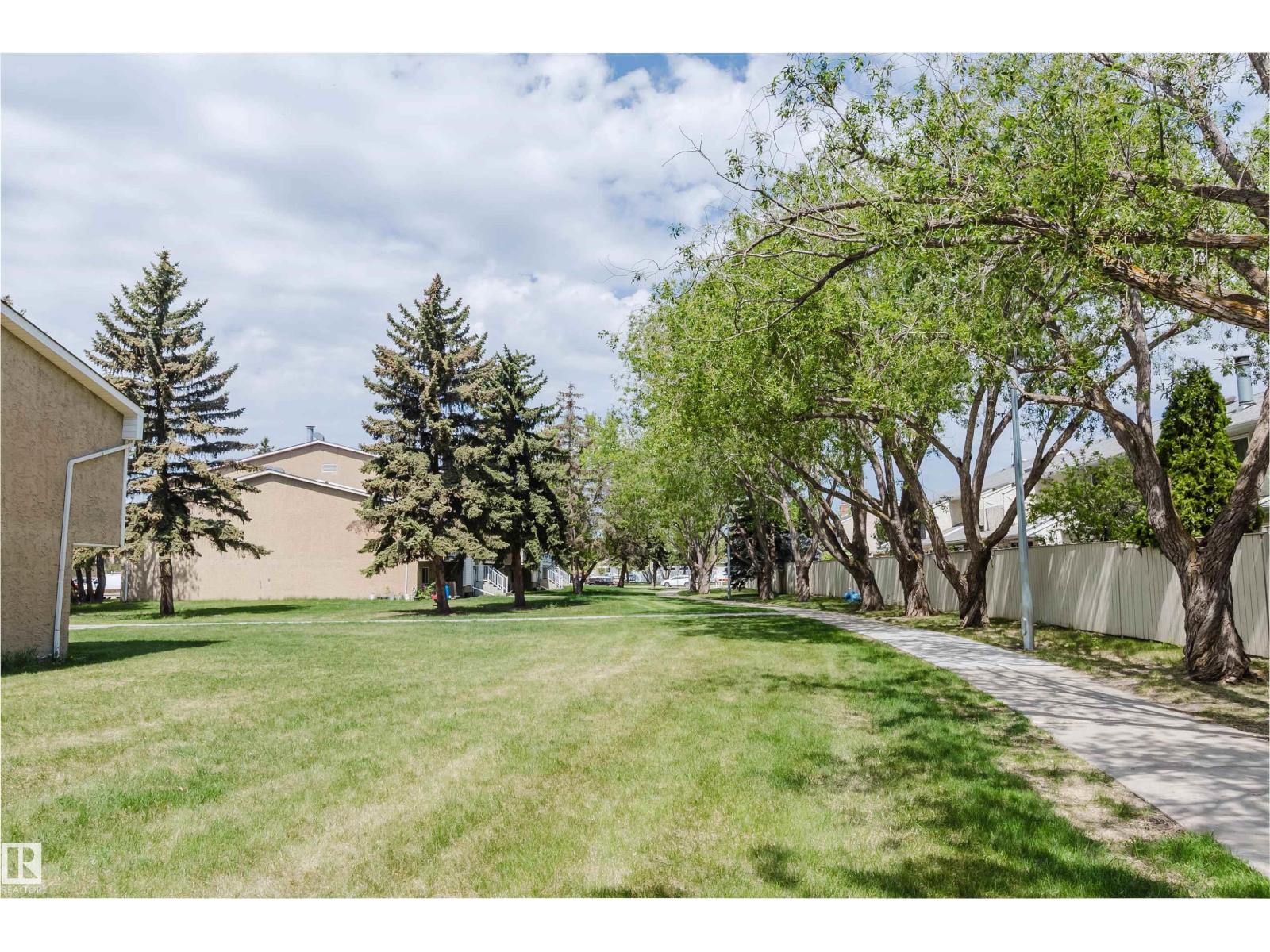 134 CALLINGWOOD PL NW NW - 35