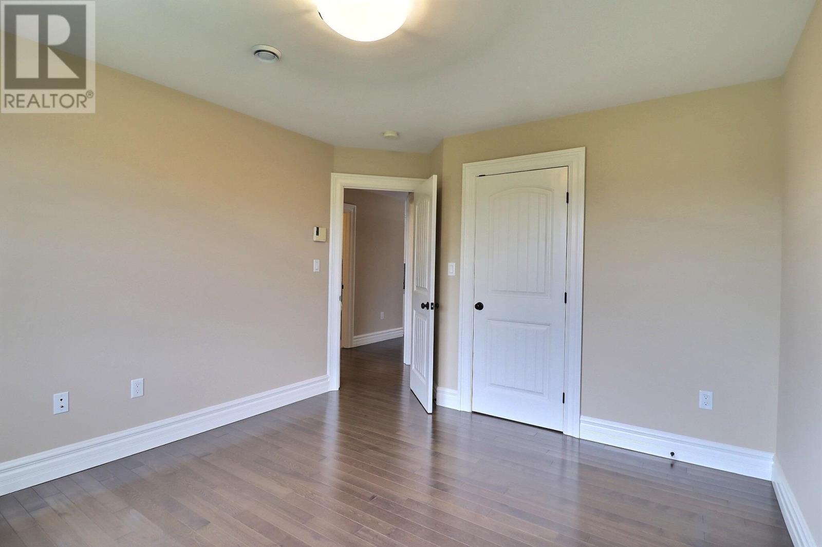 65 Southampton Drive - 11