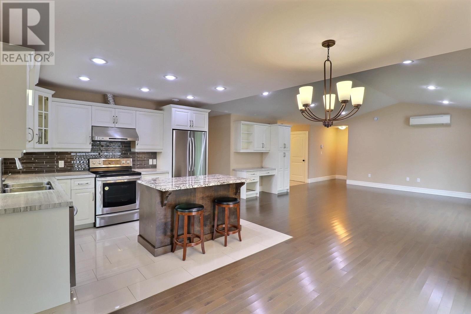65 Southampton Drive - 4