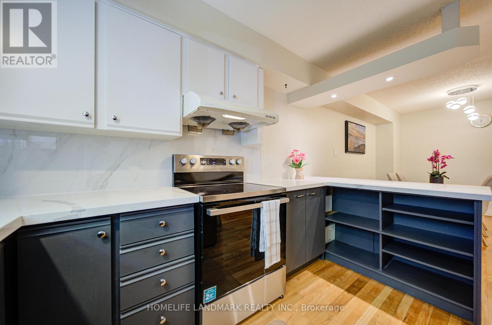 #7 3345 SILVERADO DRIVE - 20