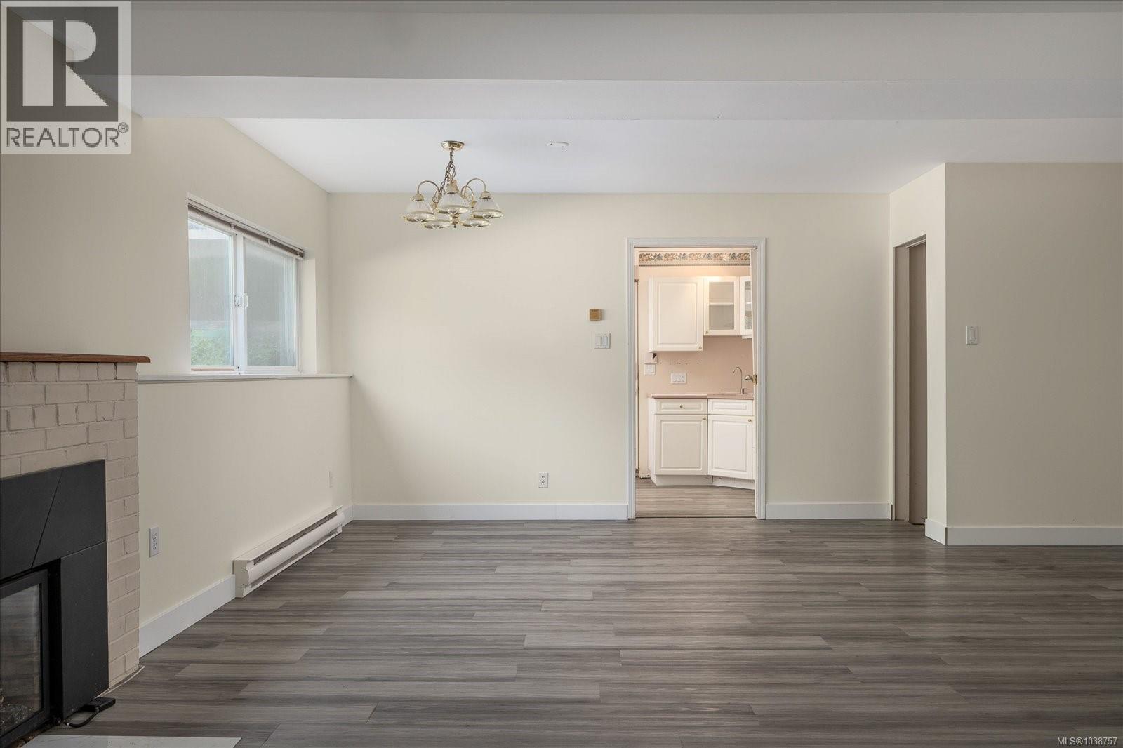 421 Juniper St - 33