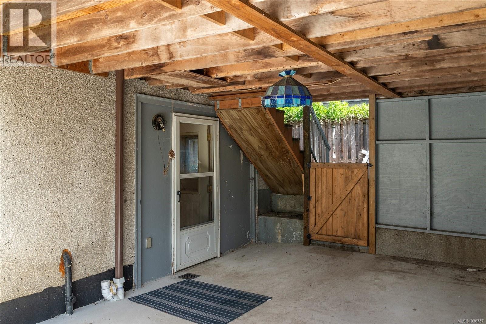 421 Juniper St - 38
