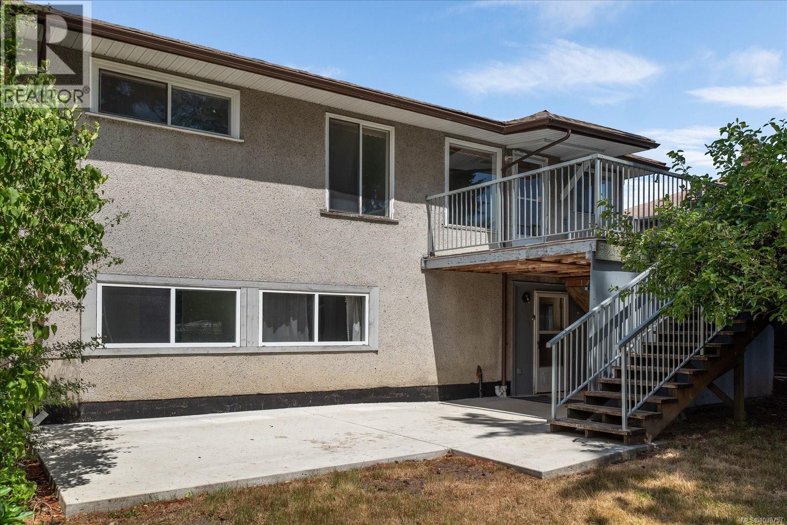 421 Juniper St - 39