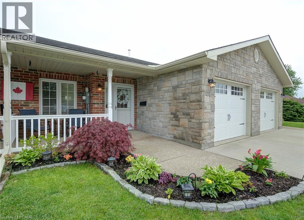 51 DEVON Drive