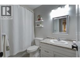 51 Devon Drive, Exeter, ON N0M1S3 Photo 17