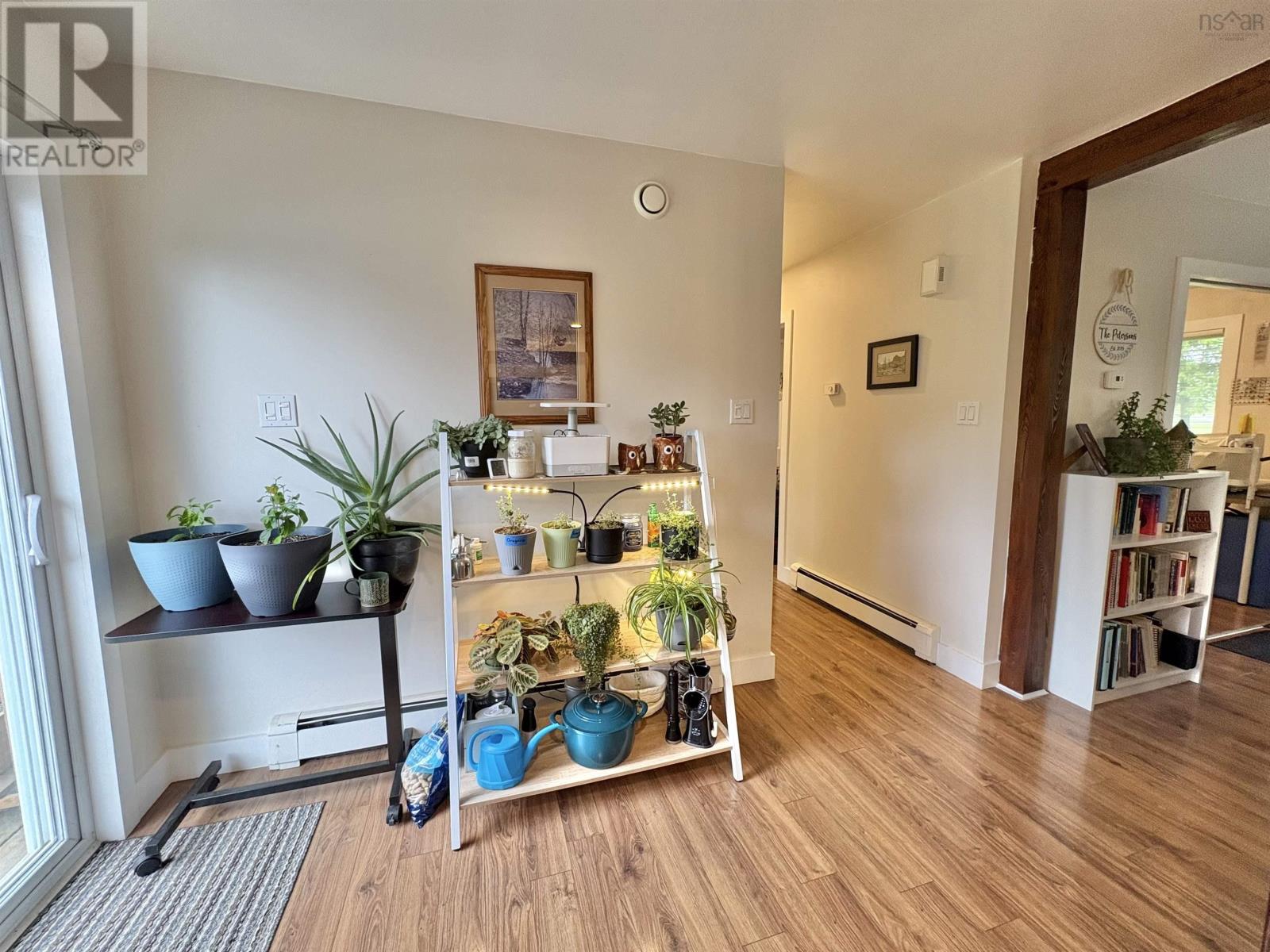 Property 20 of 37 of 34 Princeton Court