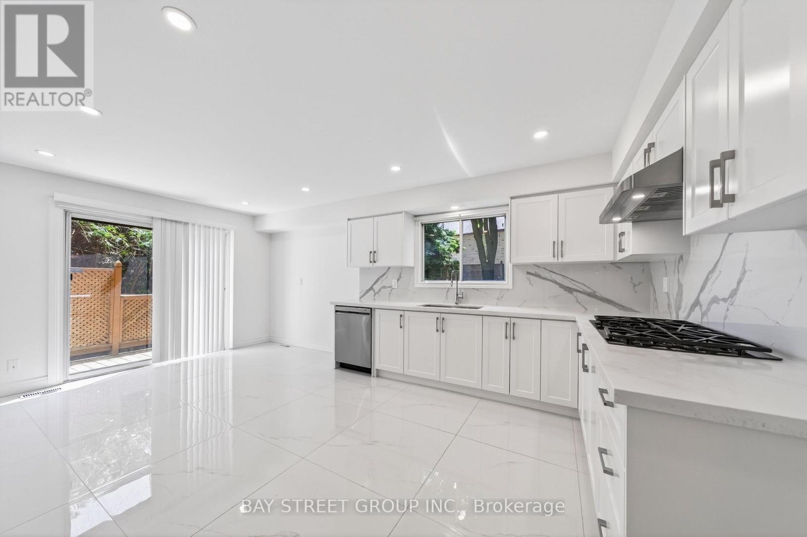 11 RIDERWOOD DRIVE - 12