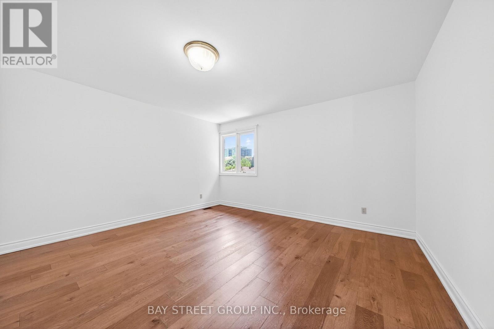 11 RIDERWOOD DRIVE - 31