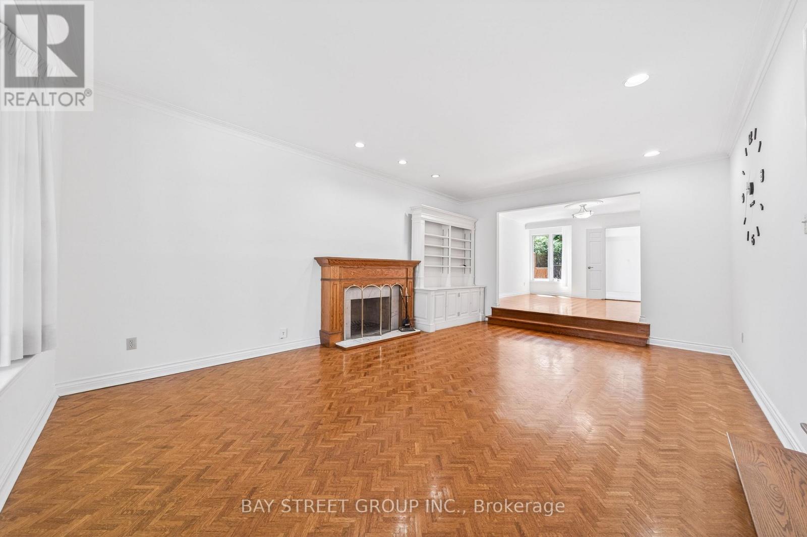 11 RIDERWOOD DRIVE - 6
