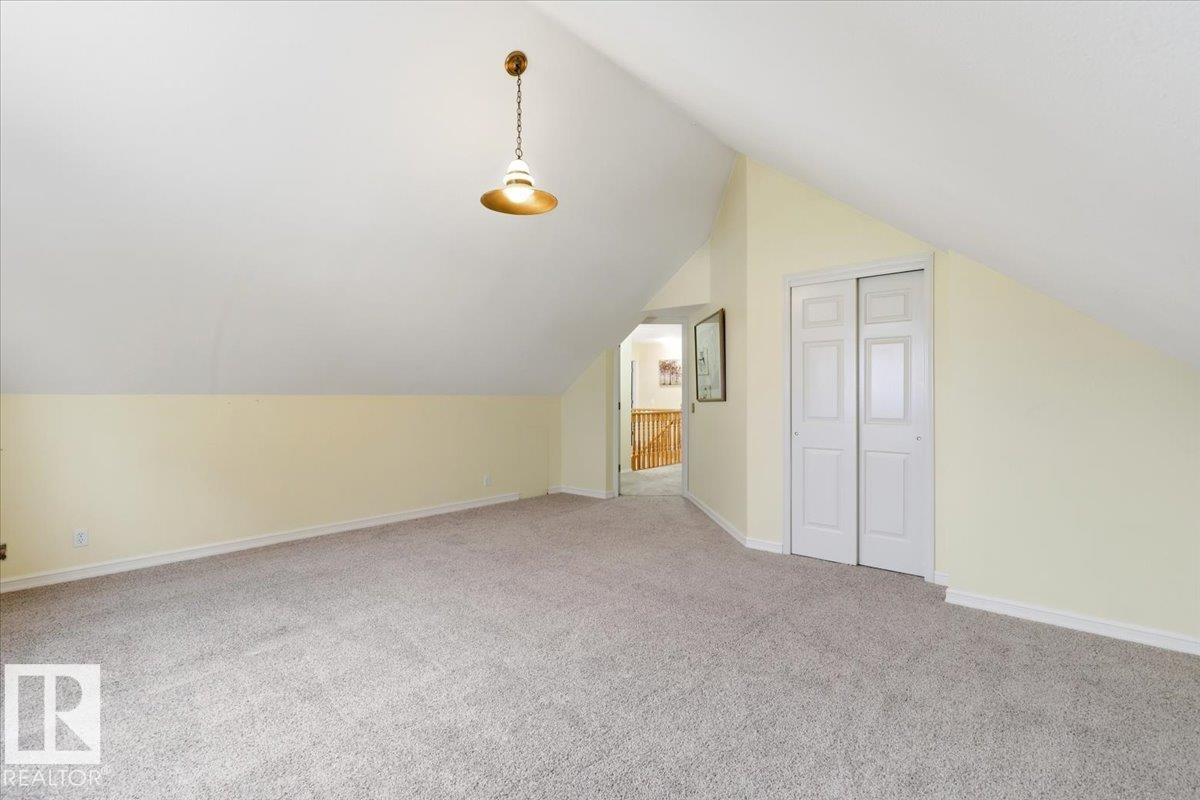 216 Parkallen WY — photo 25