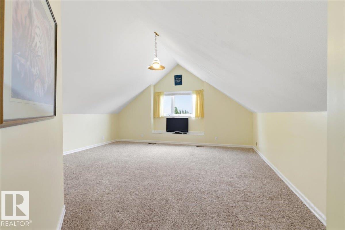 216 Parkallen WY — photo 24