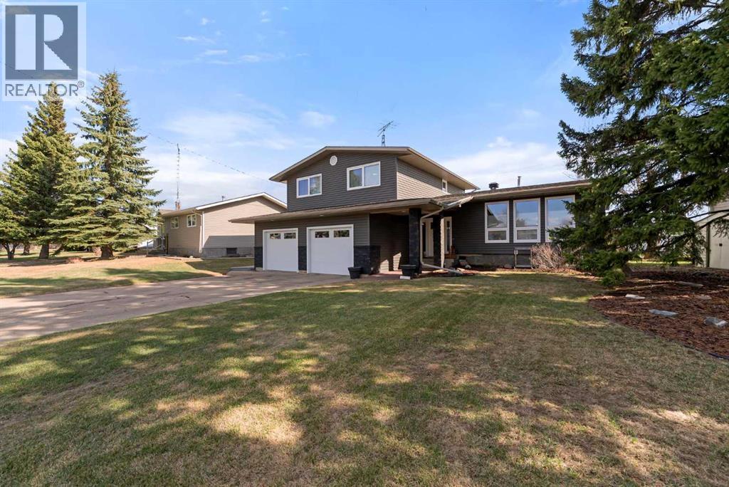 5410 47 Avenue W - 1