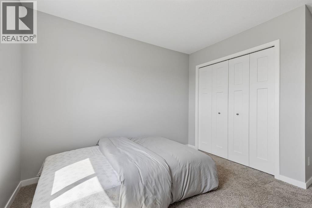 65 Fireside Crescent, Cochrane